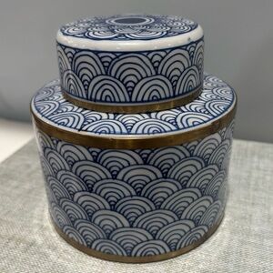 Vintage Blue and White Ginger Jar